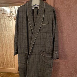 Brooks Brothers Wool Robe - like new